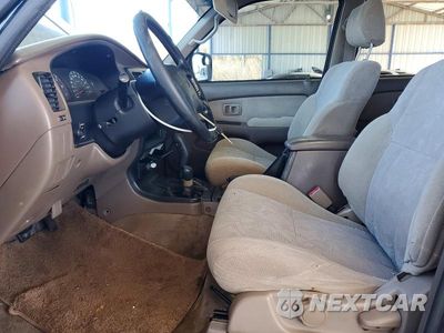Zdjęcie 7 z 11 samochodu: 2000 TOYOTA 4RUNNER SR5 VIN:JT3HN86R9Y0302511 - miniatura