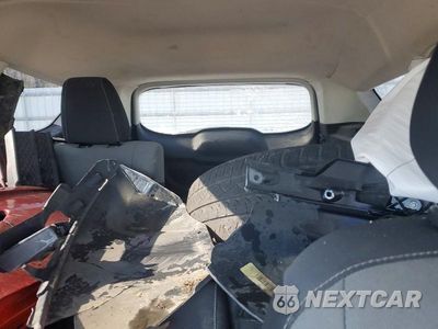 Zdjęcie 10 z 12 samochodu: 2016 FORD ESCAPE SE VIN:1FMCU0G96GUB66933 - miniatura