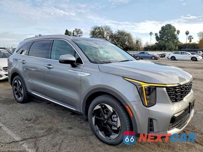 Czwarte zdjęcie samochodu z boku: 2025 KIA SORENTO EX VIN:KNDRJDJH7S5328375 - miniatura