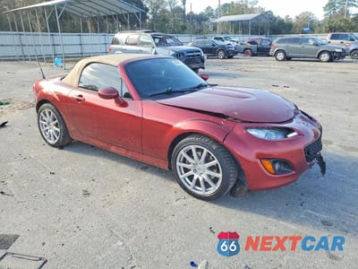 Czwarte zdjęcie samochodu z boku: 2011 MAZDA MX-5 MIATA VIN:JM1NC2NF0B0215015 - miniatura
