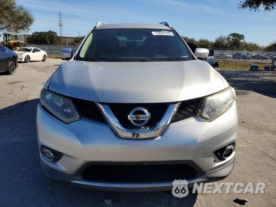 Piąte zdjęcie samochodu w środku: 2015 NISSAN ROGUE S VIN:5N1AT2MT3FC798296 - miniatura