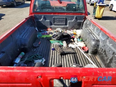 Zdjęcie 10 z 11 samochodu: 2001 NISSAN FRONTIER XE VIN:1N6DD21SX1C338391 - miniatura