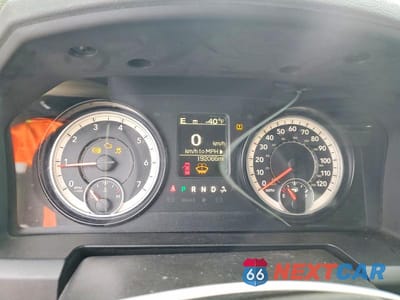 Zdjęcie 9 z 11 samochodu: 2017 RAM 1500 ST VIN:3C6RR6KT4HG582187 - miniatura