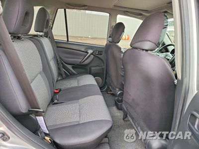 Zdjęcie 11 z 15 samochodu: 2005 TOYOTA RAV4 VIN:JTEHD20V956040172 - miniatura