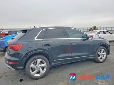 Trzecie zdjęcie samochodu z tyłu: 2020 AUDI Q3 PREMIUM PLUS VIN:WA1BECF31L1102509 - miniatura