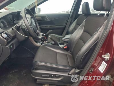 Zdjęcie 7 z 14 samochodu: 2017 HONDA ACCORD SPORT VIN:1HGCR2F52HA158106 - miniatura