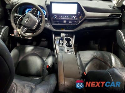 Zdjęcie 8 z 13 samochodu: 2025 TOYOTA HIGHLANDER HYBRID LIMITED VIN:5TDXBRCH5SS663529 - miniatura