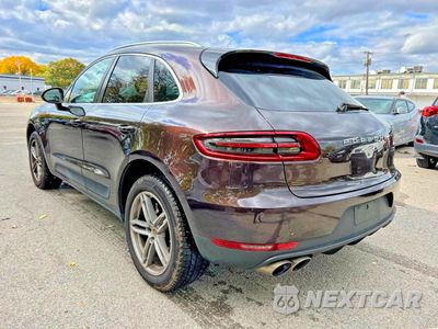 Trzecie zdjęcie samochodu z tyłu: 2015 PORSCHE MACAN S VIN:WP1AB2A52FLB66269 - miniatura