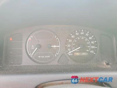 Zdjęcie 9 z 12 samochodu: 2000 TOYOTA COROLLA VIN:1NXBR12E0YZ363315 - miniatura