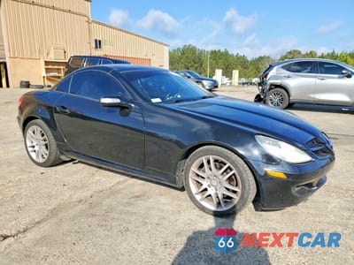 Czwarte zdjęcie samochodu z boku: 2008 MERCEDES-BENZ SLK 280 VIN:WDBWK54F48F186391 - miniatura
