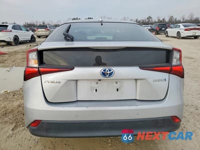 Zdjęcie 6 z 12 samochodu: 2020 TOYOTA PRIUS VIN:JTDKARFU5L3108797 - miniatura