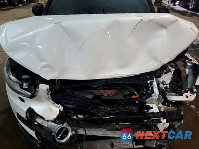 Zdjęcie 12 z 14 samochodu: 2022 VOLVO XC40 P8 RECHARGE PLUS VIN:YV4ED3UR7N2690875 - miniatura
