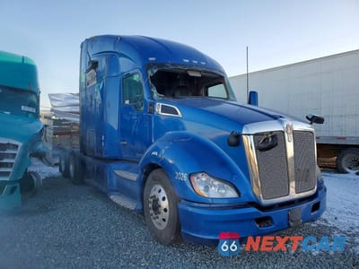 2020 KENWORTH CONSTRUCTION T680 1XKYD49X7LJ392427 - główne zdjęcie licytacji z USA - miniatura