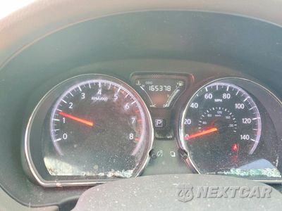 Zdjęcie 9 z 12 samochodu: 2016 NISSAN VERSA S VIN:3N1CN7AP9GL806129 - miniatura