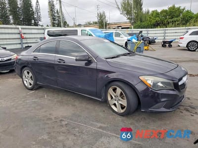 Czwarte zdjęcie samochodu z boku: 2015 MERCEDES-BENZ CLA 250 VIN:WDDSJ4EB8FN254452 - miniatura