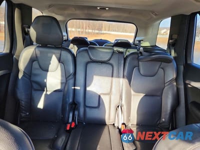 Zdjęcie 10 z 12 samochodu: 2018 VOLVO XC90 T5 VIN:YV4102PK4J1341563 - miniatura