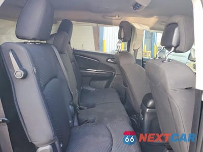 Zdjęcie 11 z 12 samochodu: 2018 DODGE JOURNEY SE VIN:3C4PDCAB1JT447039 - miniatura