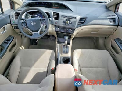 Zdjęcie 8 z 12 samochodu: 2012 HONDA CIVIC LX VIN:2HGFB2F55CH591768 - miniatura