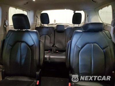 Zdjęcie 10 z 13 samochodu: 2018 CHRYSLER PACIFICA TOURING L VIN:2C4RC1BG7JR279596 - miniatura