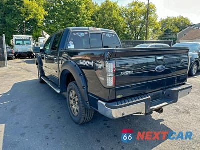 Trzecie zdjęcie samochodu z tyłu: 2011 FORD F150 SUPERCREW VIN:1FTFW1ET6BFB74527 - miniatura