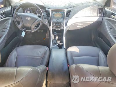 Zdjęcie 8 z 11 samochodu: 2013 HYUNDAI SONATA VIN:5NPEC4AC0DH646256 - miniatura