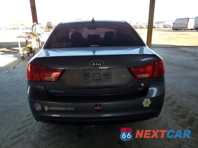 Zdjęcie 6 z 11 samochodu: 2009 KIA OPTIMA LX VIN:KNAGE228395293985 - miniatura
