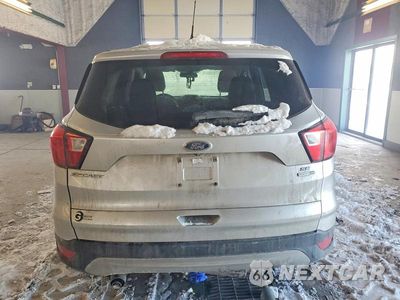 Zdjęcie 6 z 12 samochodu: 2019 FORD ESCAPE SE VIN:1FMCU9G9XKUB32474 - miniatura