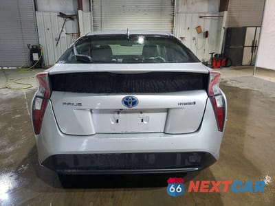 Zdjęcie 6 z 13 samochodu: 2016 TOYOTA PRIUS TWO VIN:JTDKBRFU6G3503509 - miniatura