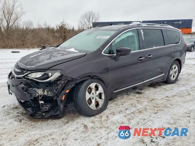 2017 CHRYSLER PACIFICA TOURING L PLUS 2C4RC1EG3HR525338 - główne zdjęcie licytacji z USA - miniatura