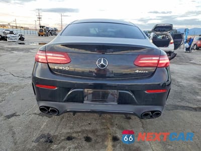 Zdjęcie 6 z 13 samochodu: 2019 MERCEDES-BENZ E 450 4MATIC VIN:WDD1J6JB4KF088058 - miniatura