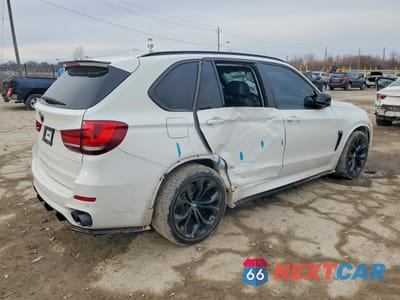 Trzecie zdjęcie samochodu z tyłu: 2016 BMW X5 XDRIVE50I VIN:5UXKR6C58G0J79955 - miniatura