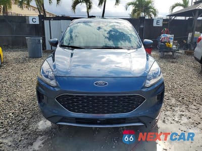 Piąte zdjęcie samochodu w środku: 2020 FORD ESCAPE SE VIN:1FMCU0G66LUC32803 - miniatura