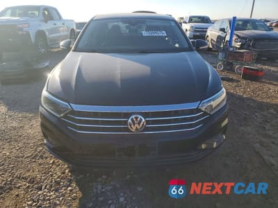 Piąte zdjęcie samochodu w środku: 2019 VOLKSWAGEN JETTA SEL PREMIUM VIN:3VWG57BU2KM002550 - miniatura
