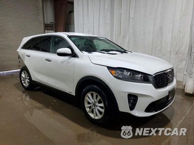 Czwarte zdjęcie samochodu z boku: 2019 KIA SORENTO LX VIN:5XYPGDA31KG453082 - miniatura