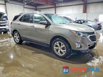Czwarte zdjęcie samochodu z boku: 2018 CHEVROLET EQUINOX LT VIN:3GNAXTEX7JS625293 - miniatura