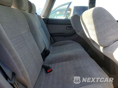 Zdjęcie 11 z 15 samochodu: 2001 SUBARU LEGACY L VIN:4S3BH635617303806 - miniatura