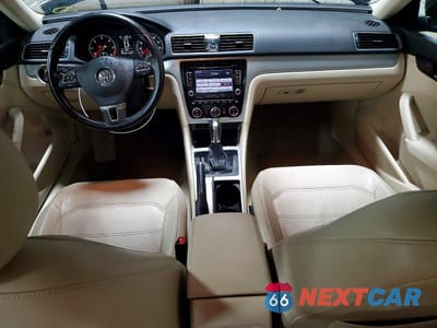 Zdjęcie 8 z 12 samochodu: 2012 VOLKSWAGEN PASSAT SE VIN:1VWBN7A31CC110549 - miniatura