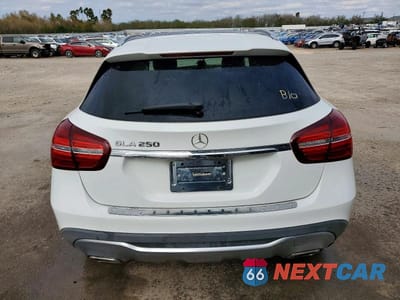 Zdjęcie 6 z 12 samochodu: 2020 MERCEDES-BENZ GLA 250 VIN:WDCTG4EB8LJ665053 - miniatura