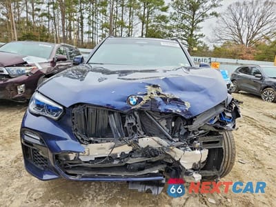 Piąte zdjęcie samochodu w środku: 2021 BMW X5 M50I VIN:5UXJU4C01M9E62064 - miniatura