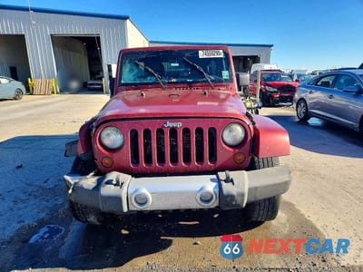 Piąte zdjęcie samochodu w środku: 2012 JEEP WRANGLER UNLIMITED SAHARA VIN:1C4BJWEGXCL173008 - miniatura
