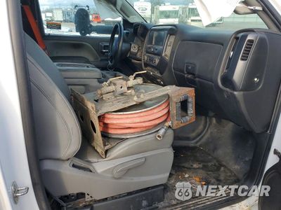 Zdjęcie 8 z 12 samochodu: 2023 CHEVROLET SILVERADO MEDIUM DUTY VIN:1HTKHPVK0PH277704 - miniatura