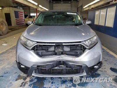 Piąte zdjęcie samochodu w środku: 2018 HONDA CR-V EX VIN:7FARW2H54JE007509 - miniatura