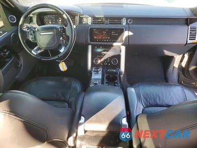 Zdjęcie 8 z 11 samochodu: 2018 LAND ROVER RANGE ROVER VIN:SALGR2RV8JA505187 - miniatura