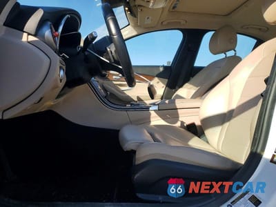 Zdjęcie 7 z 12 samochodu: 2021 MERCEDES-BENZ C 300 4MATIC VIN:W1KWF8EB9MR629605 - miniatura