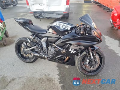 2025 YAMAHA YZFR7 JYARM38Y4SA003743 - główne zdjęcie licytacji z USA - miniatura