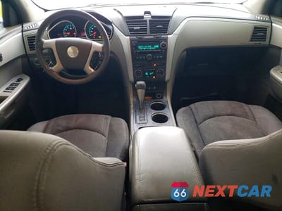 Zdjęcie 8 z 14 samochodu: 2011 CHEVROLET TRAVERSE LT VIN:1GNKRGED0BJ168356 - miniatura