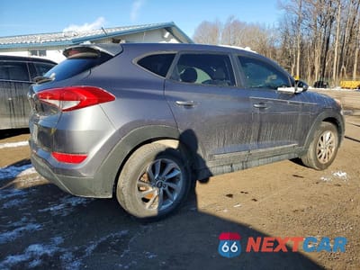 Trzecie zdjęcie samochodu z tyłu: 2018 HYUNDAI TUCSON SE VIN:KM8J23A43JU691080 - miniatura
