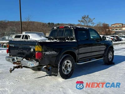 Czwarte zdjęcie samochodu z boku: 2004 TOYOTA TACOMA DOUBLE CAB VIN:5TEHN72N94Z455232 - miniatura