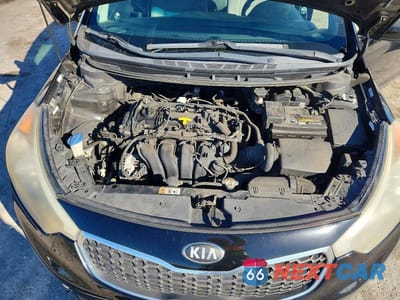 Zdjęcie 11 z 12 samochodu: 2016 KIA FORTE LX VIN:KNAFK4A63G5487039 - miniatura