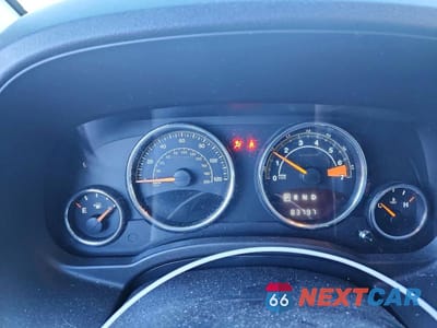 Zdjęcie 9 z 13 samochodu: 2015 JEEP COMPASS LATITUDE VIN:1C4NJDEB6FD324477 - miniatura